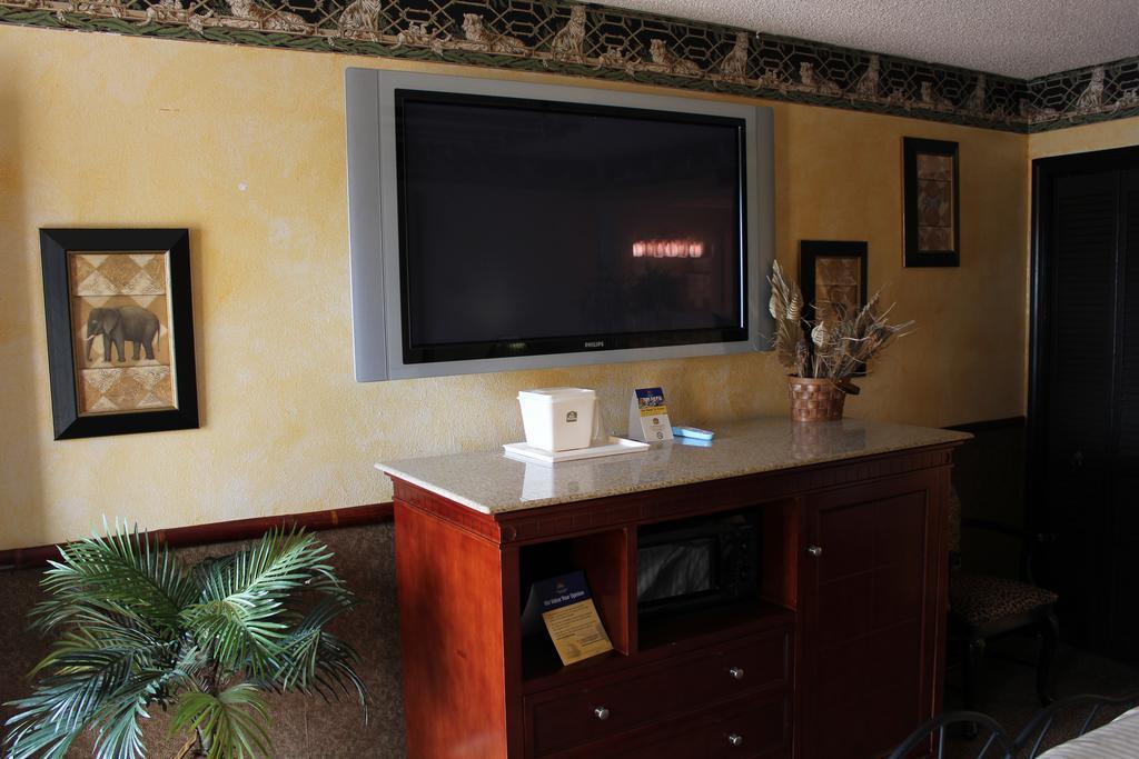 Rodeway Inn & Suites Nashville Room photo